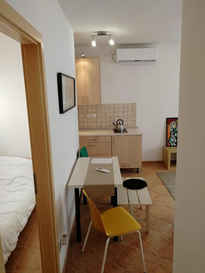Wash House Apartman เยอร์ ภายนอก รูปภาพ