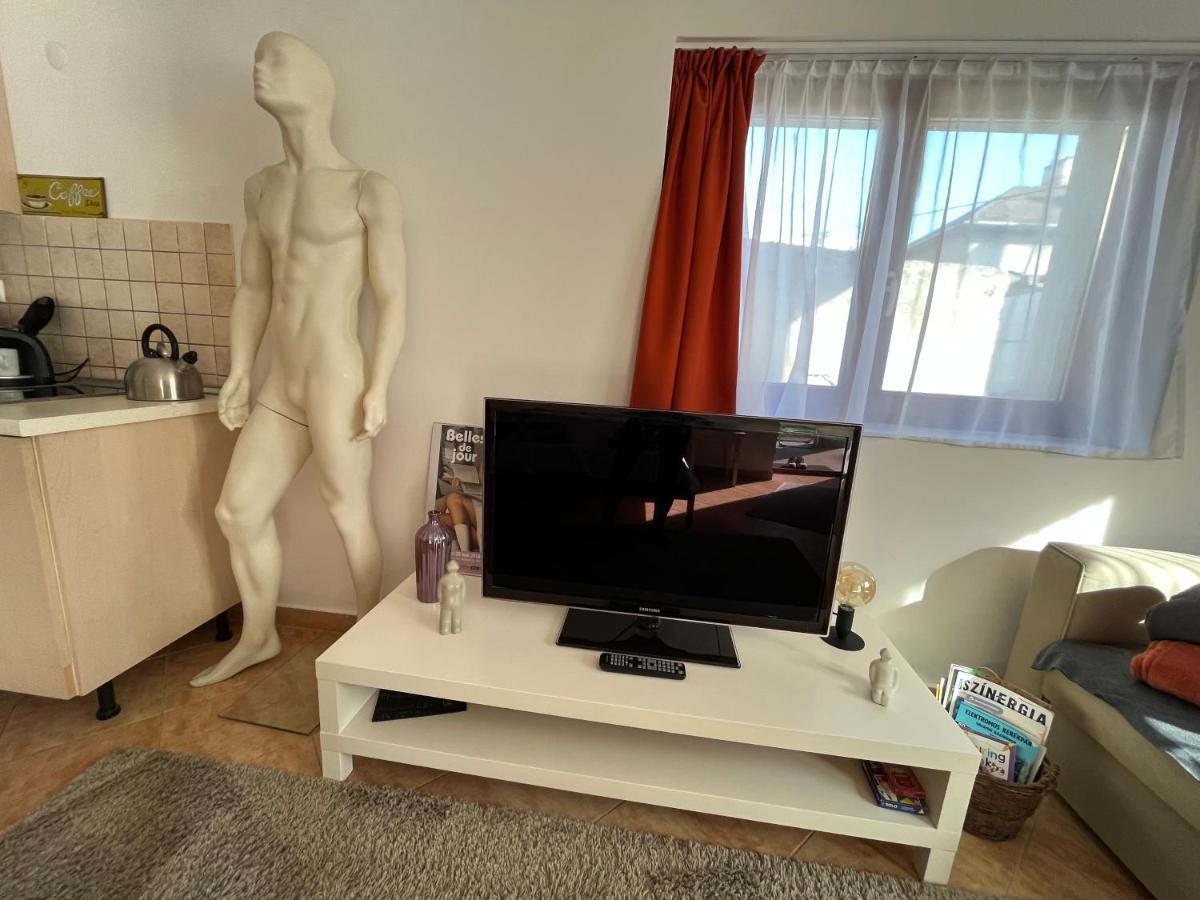 Wash House Apartman เยอร์ ภายนอก รูปภาพ